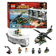LEGO Iron Man 76007 Iron Man Malibu Mansion Attack